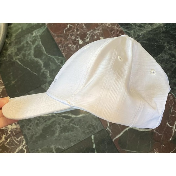 NEW MERCEDES BENZ WHITE HIGH PROFILE TRUCKER BASEBALL CAP HAT GRAY EMBROIDERY OS - Picture 5 of 8